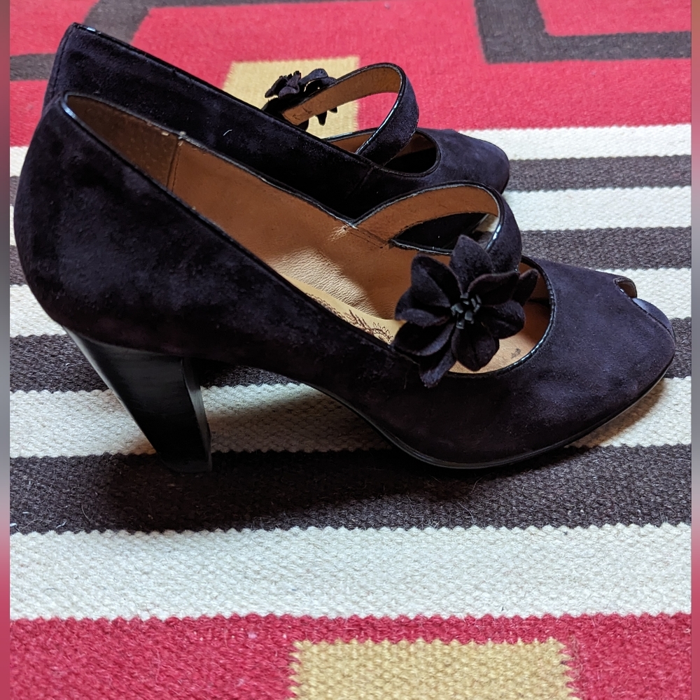 Soft Purple Suede Peep Toe Heels